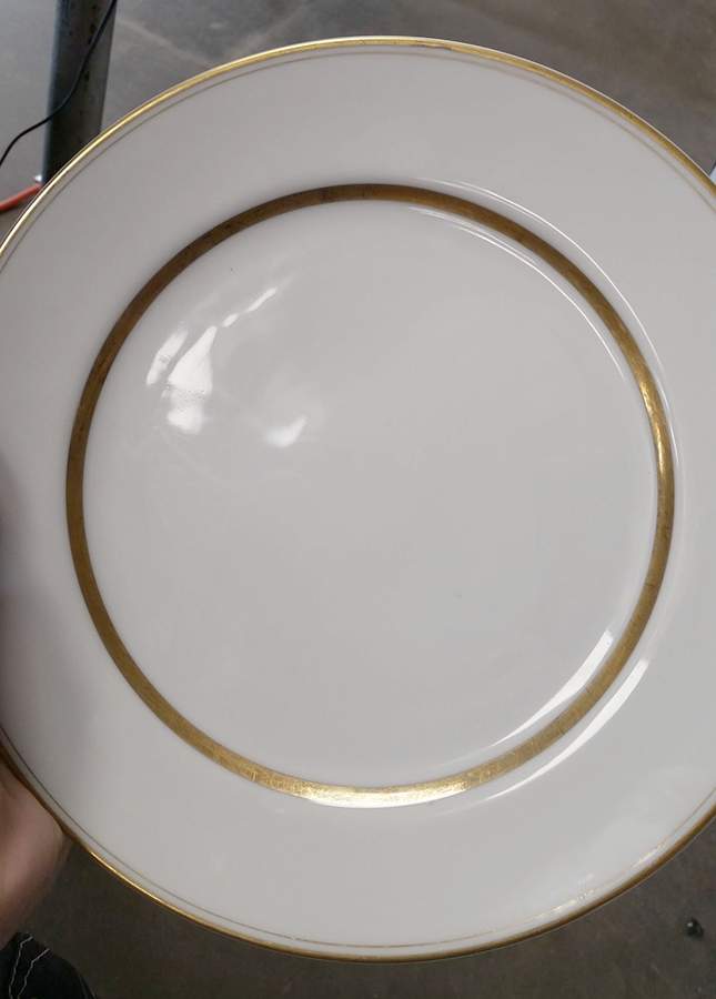 Regent Dinner Plate by Hara-1