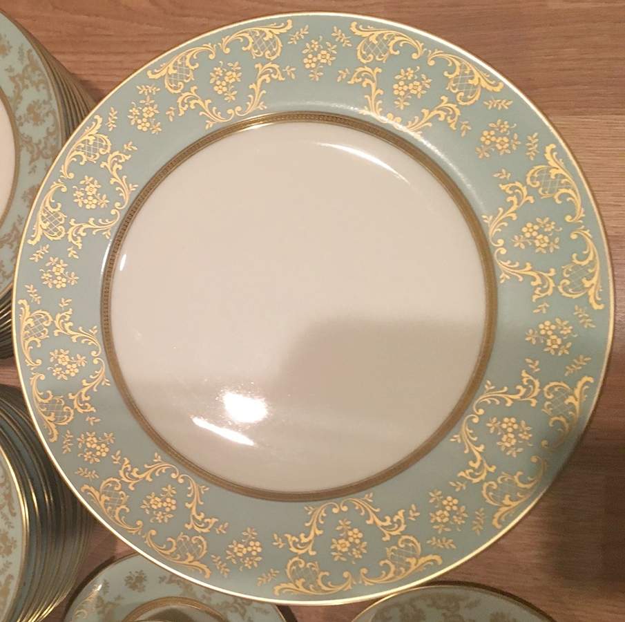HC1056 Dinner Plate by Heinrich - H&C-1