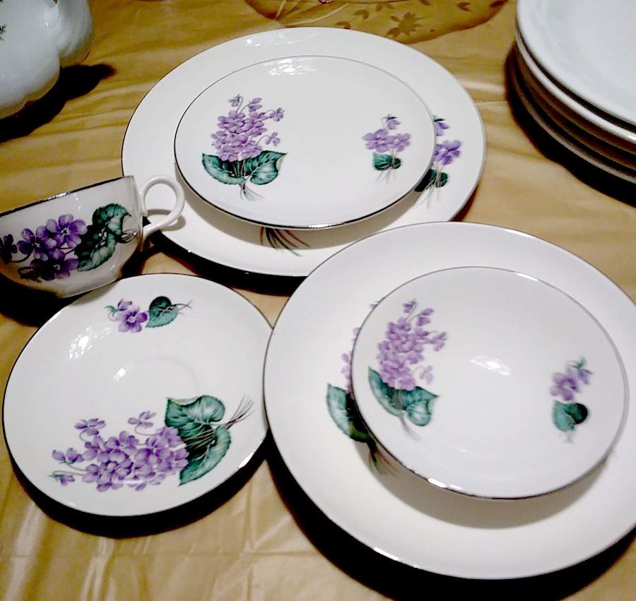 HLC4233 Salad Plate by Homer Laughlin -1