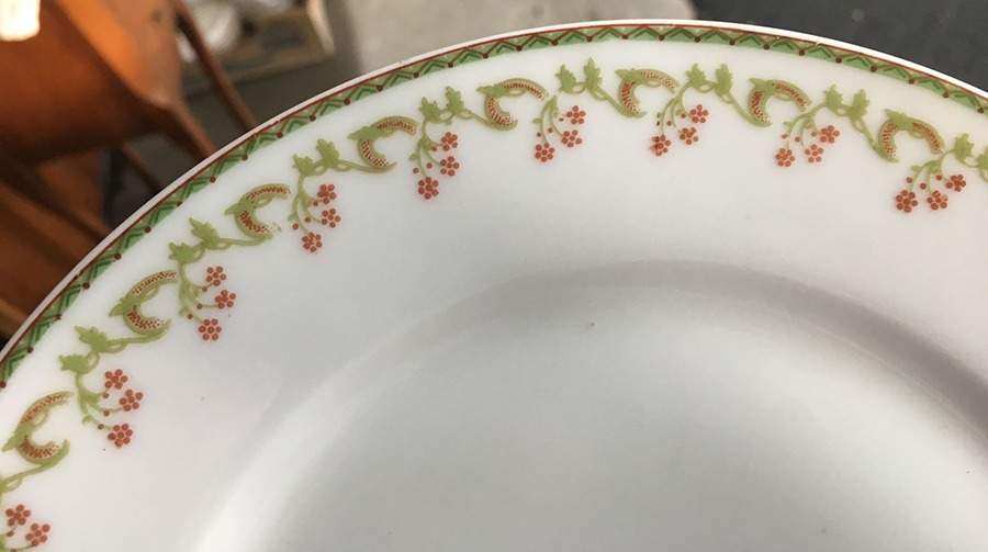 H4615 Dinner Plate by Haviland-1