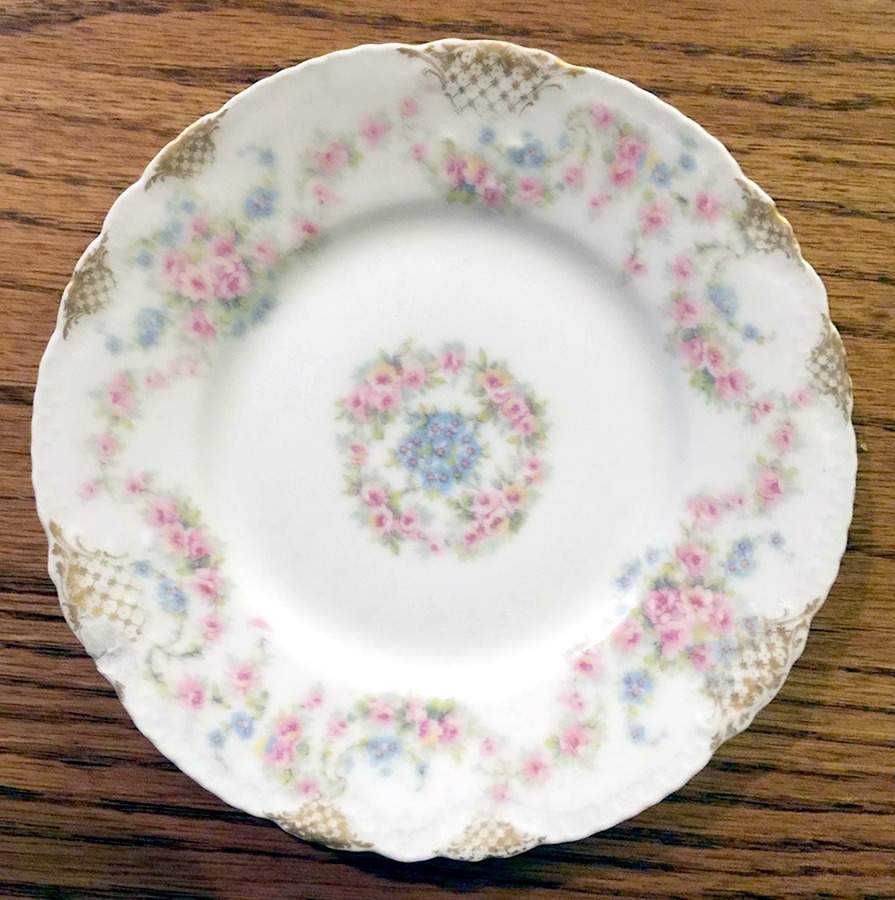 Schleiger 1051-1 Bread & Butter Plate by Haviland-1