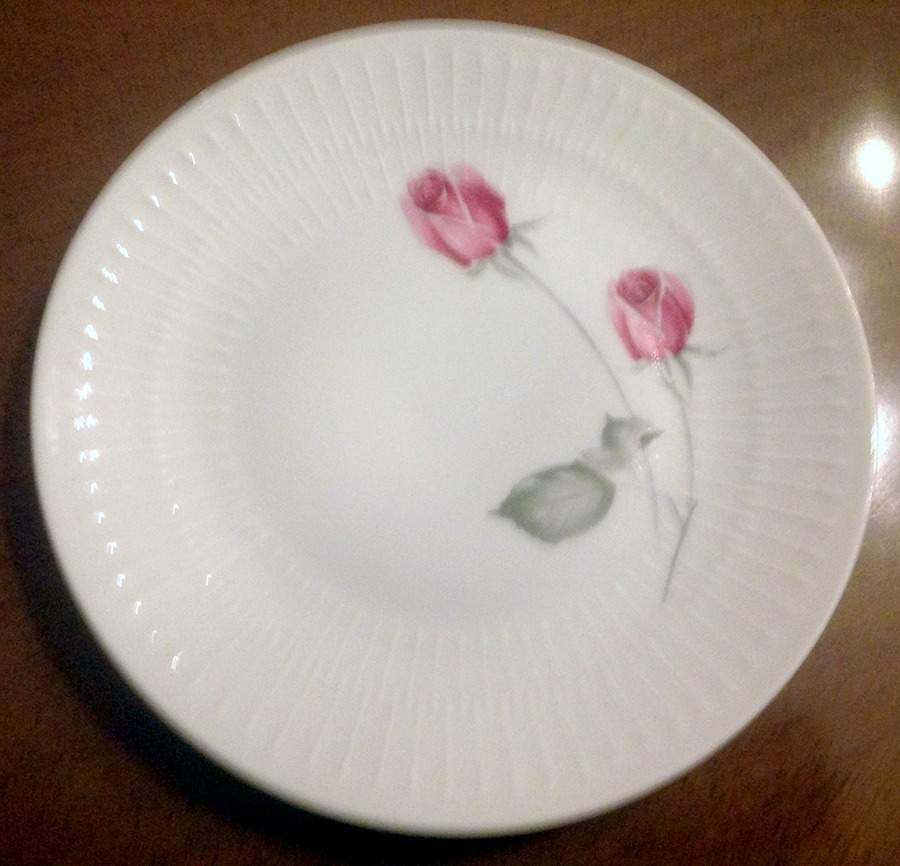 HUT3388 Dessert/Pie Plate by Hutschenreuther-1