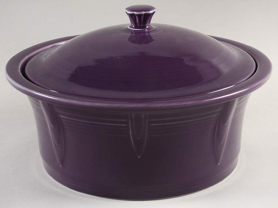 Fiesta Mulberry (Intro 2018) 2.5 Qt Round Covered Casserole by Homer Laughlin -1