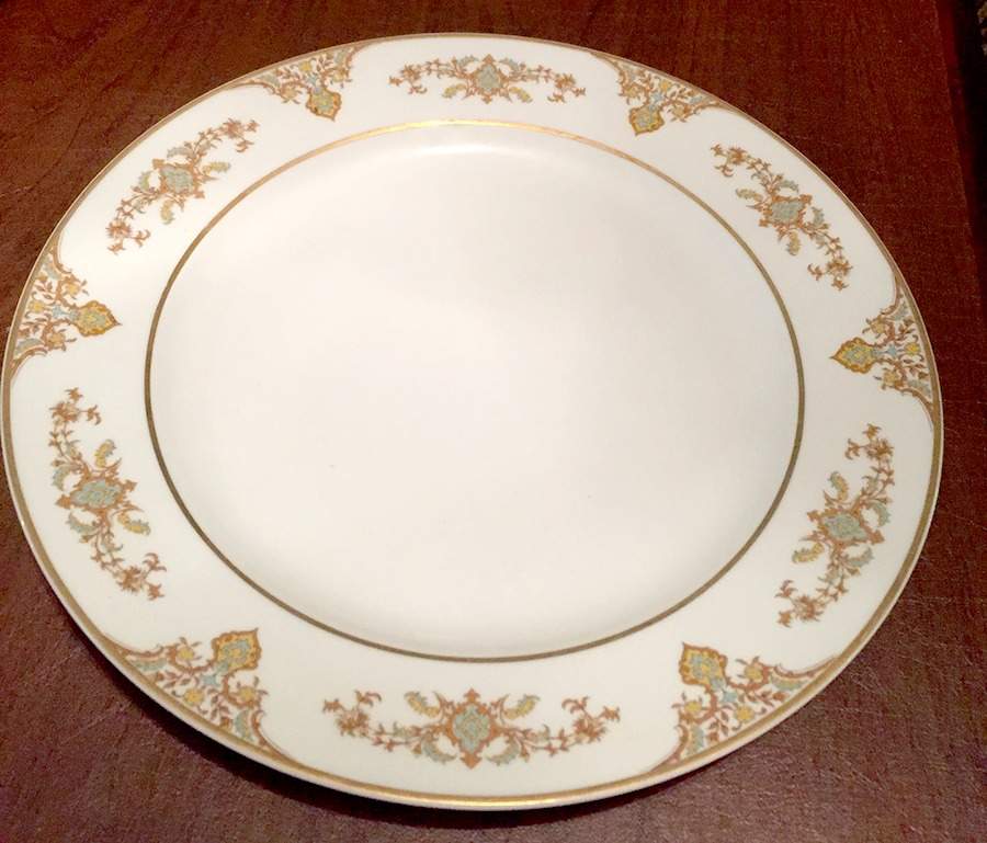 H5083 Dinner Plate by Haviland-1