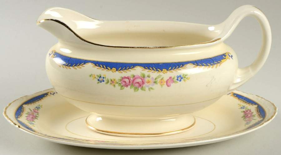 N1474 Gravy Boat & Underplate/Relish by Homer Laughlin -1