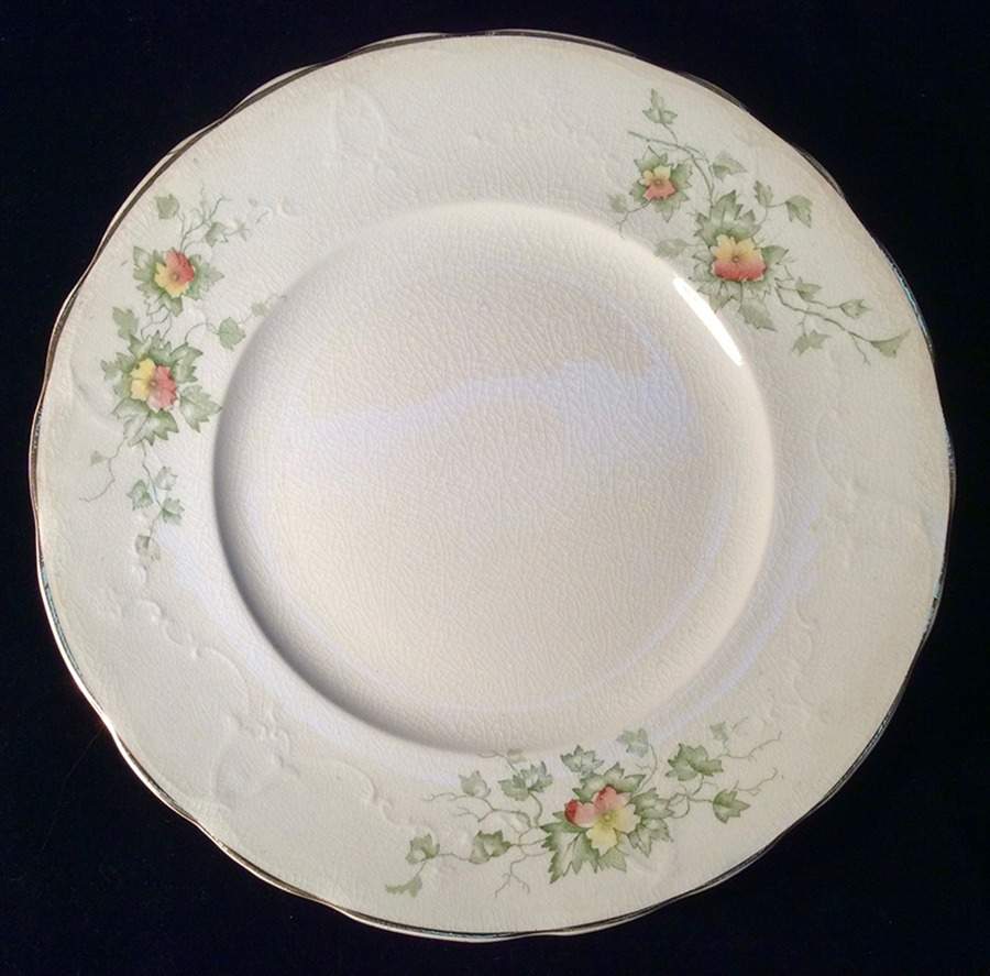 HLC4242 Dinner Plate by Homer Laughlin -1