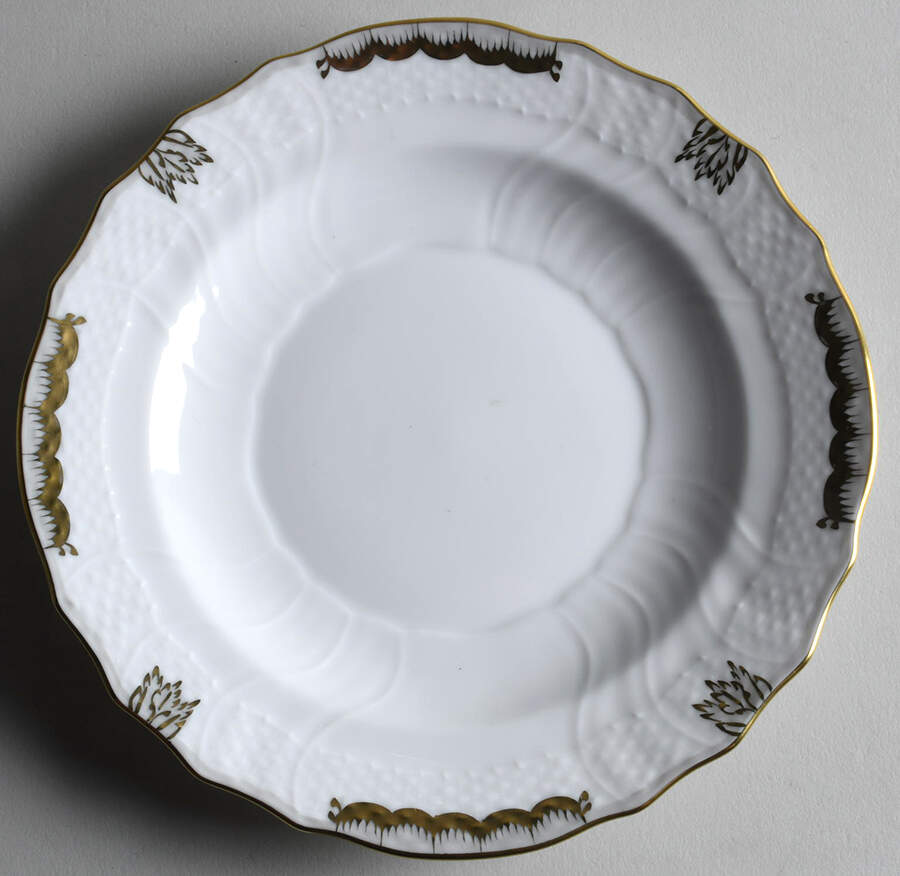 Princess Victoria Gray Salad Plate by Herend-1