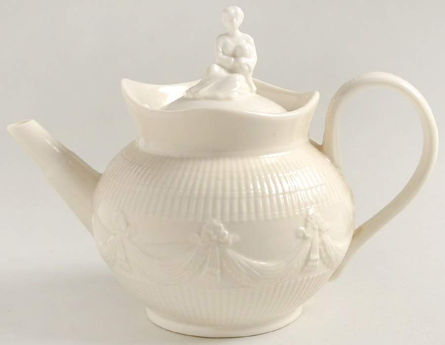 HOQ12 Teapot & Lid by Home Essentials-1