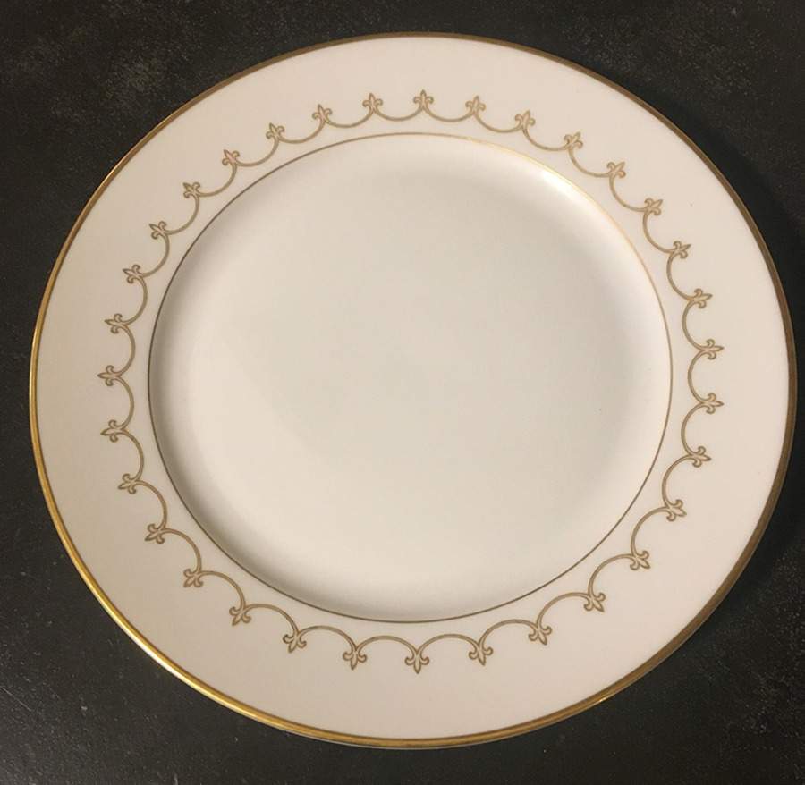 HC1517 Dinner Plate by Heinrich - H&C-1