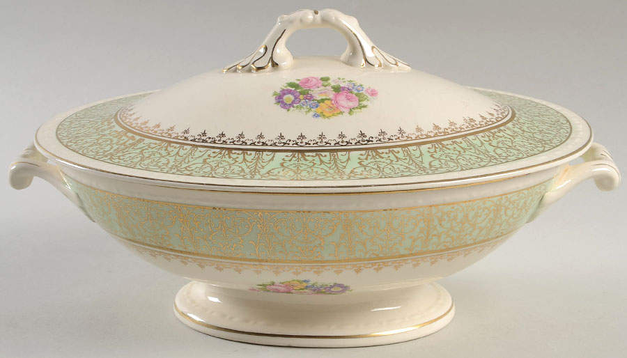 G3313 Oval Covered Vegetable by Homer Laughlin -1