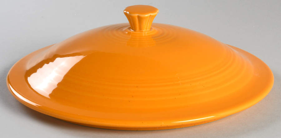 Fiesta Butterscotch (Intro 2020) Lid for 2.5 Quart Round Casserole by Homer Laughlin -1