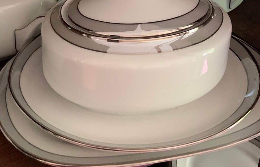 05355 Handled Cake Plate by Hutschenreuther-1