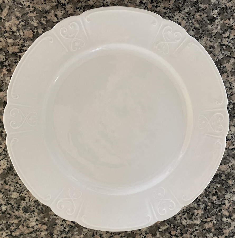 HUT3401 Dinner Plate by Hutschenreuther-1