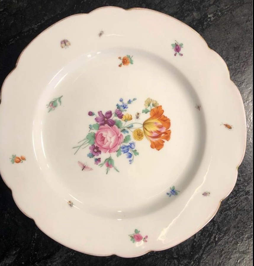 HUT3041 Dinner Plate by Hutschenreuther-1