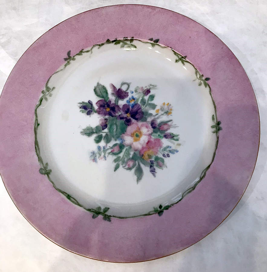 HUT1201 Dinner Plate by Hutschenreuther-1