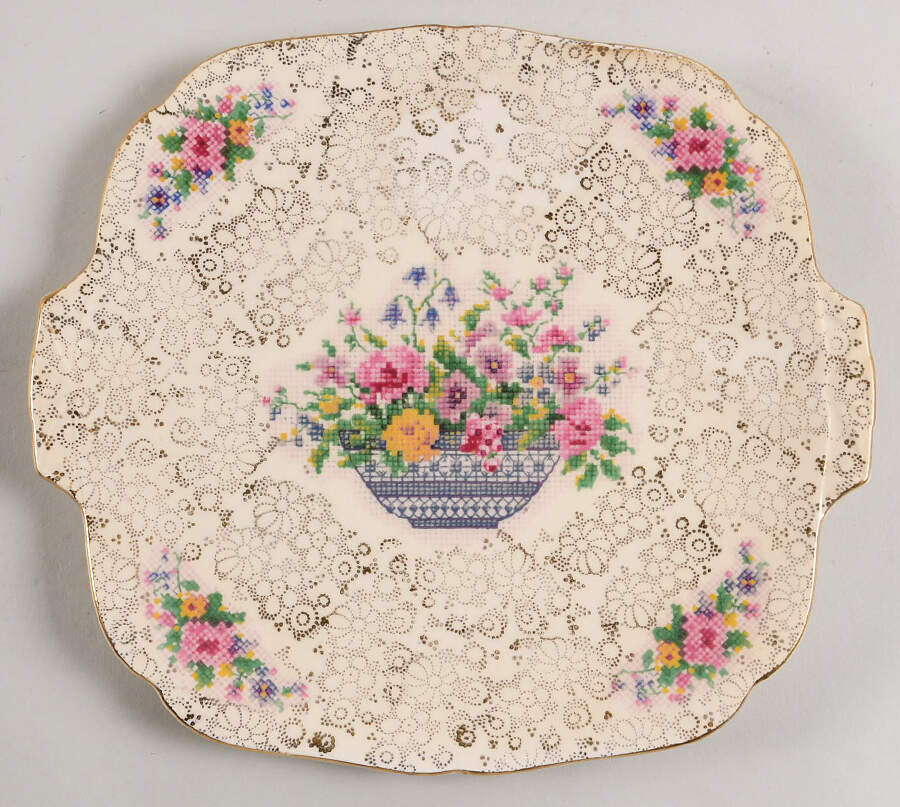 4701 Handled Cake Plate by Hollinshead & Kirkham-1