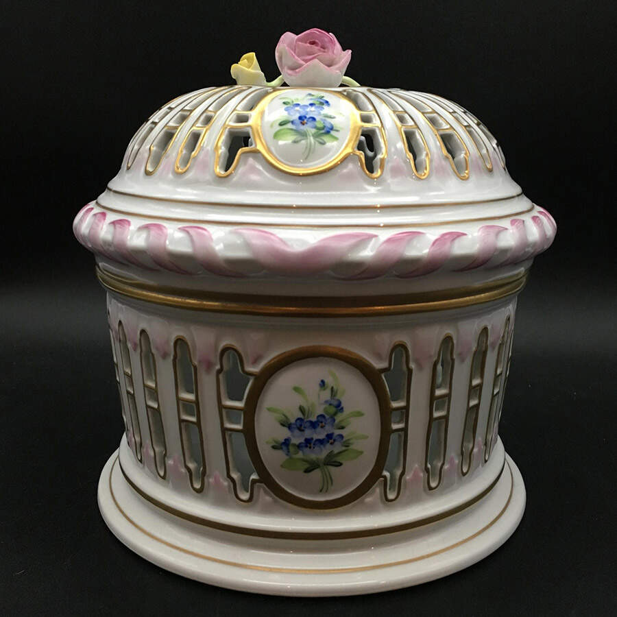 Myosotis-Forget Me Not Biscuit Barrel & Lid by Herend-1