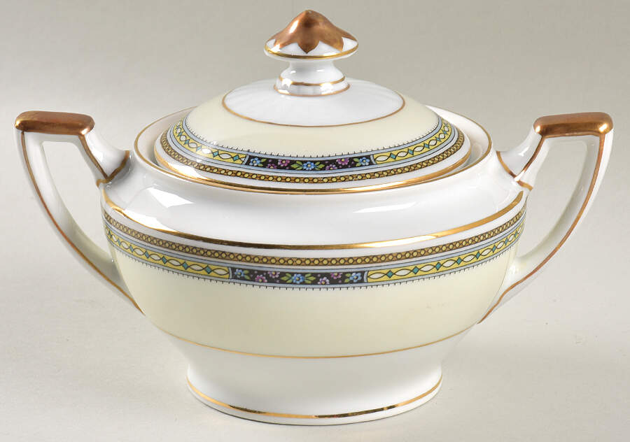 11648 Sugar Bowl & Lid by Heinrich - H&C-1