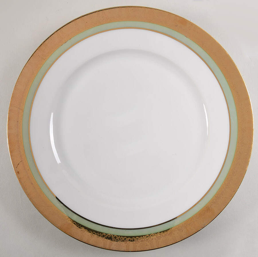 HUT2492 Dinner Plate by Hutschenreuther-1