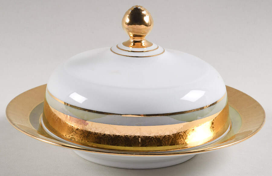 HUT2492 Round Covered Butter by Hutschenreuther-1
