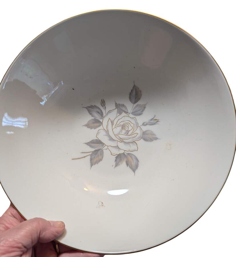 1723GNV 9" Round Vegetable Bowl by Heinrich - H&C-1