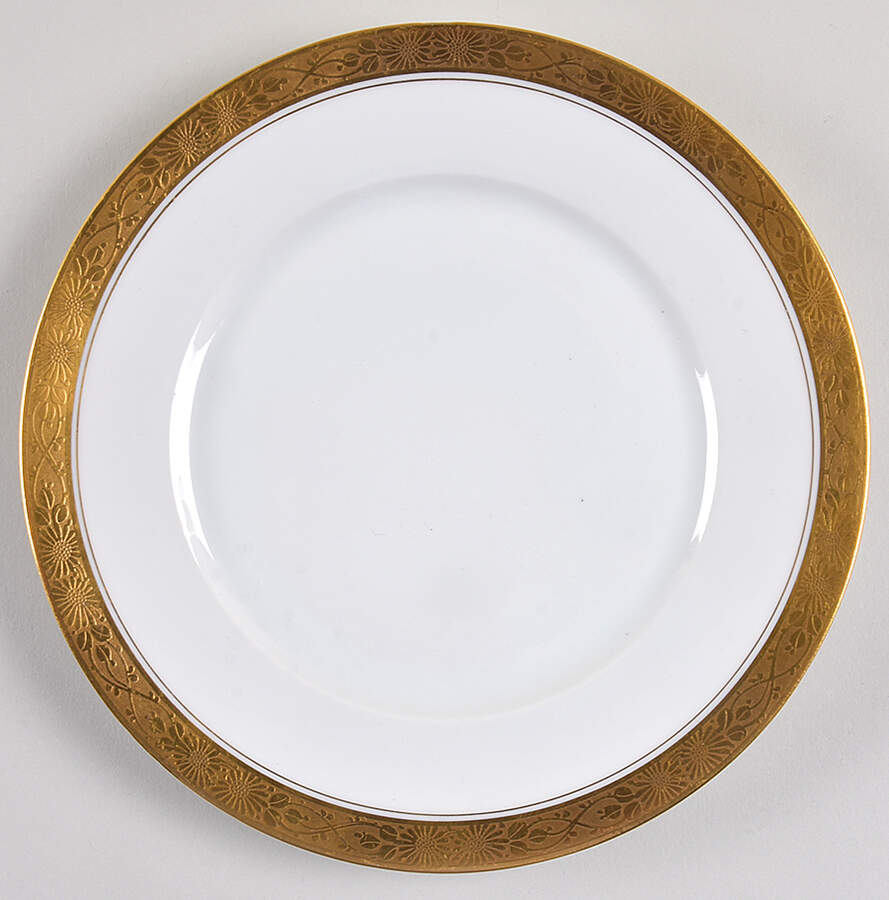 HUT2493 Luncheon Plate by Hutschenreuther-1