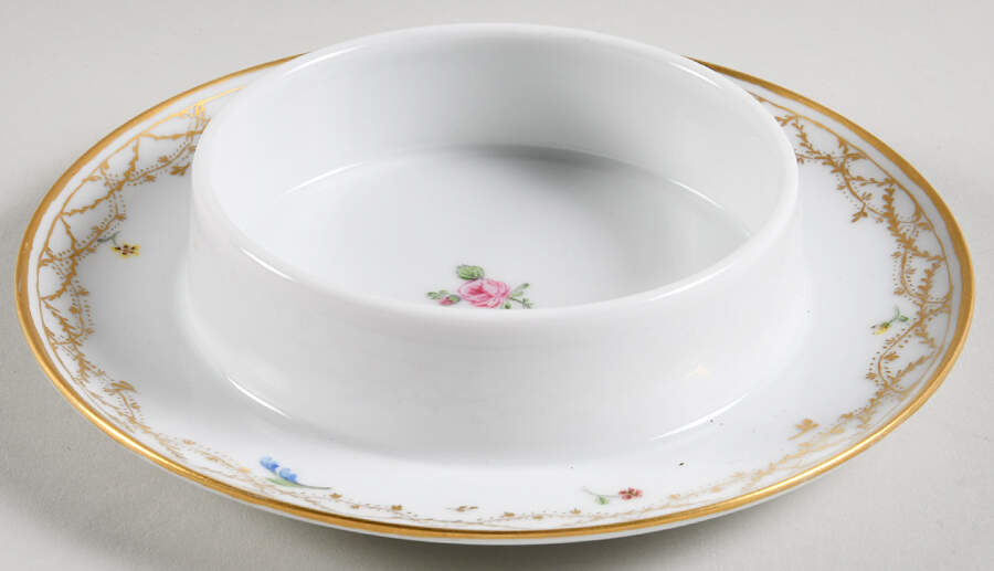 HLI19 Round Butter No Lid by Holiday-1