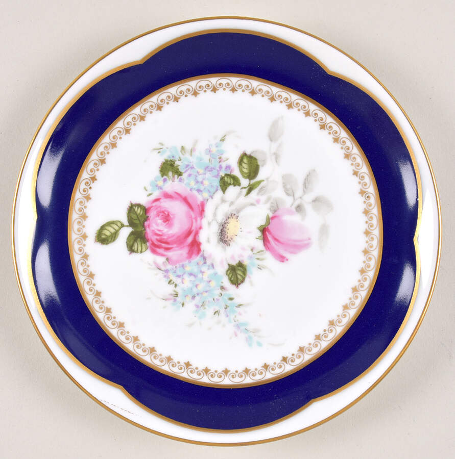 HEP119 Salad Plate by Graf Von Henneberg-1