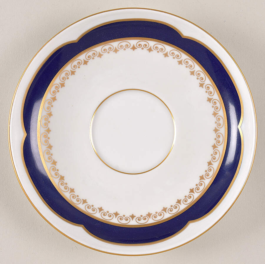 HEP119 Saucer by Graf Von Henneberg-1
