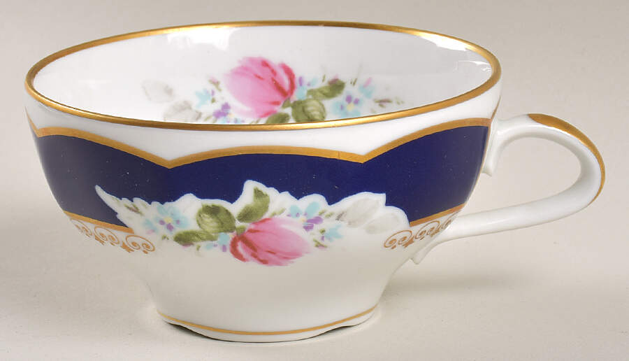 HEP119 Flat Cup by Graf Von Henneberg-1