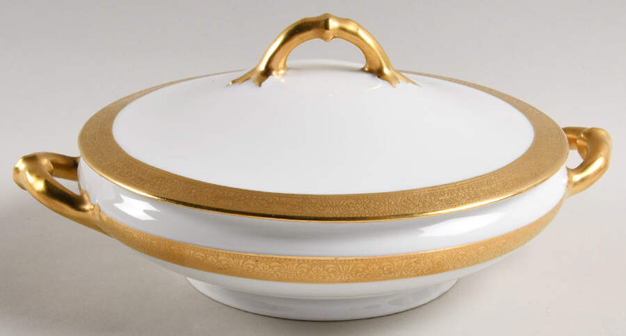 H5117 Round Covered Vegetable by Haviland-1