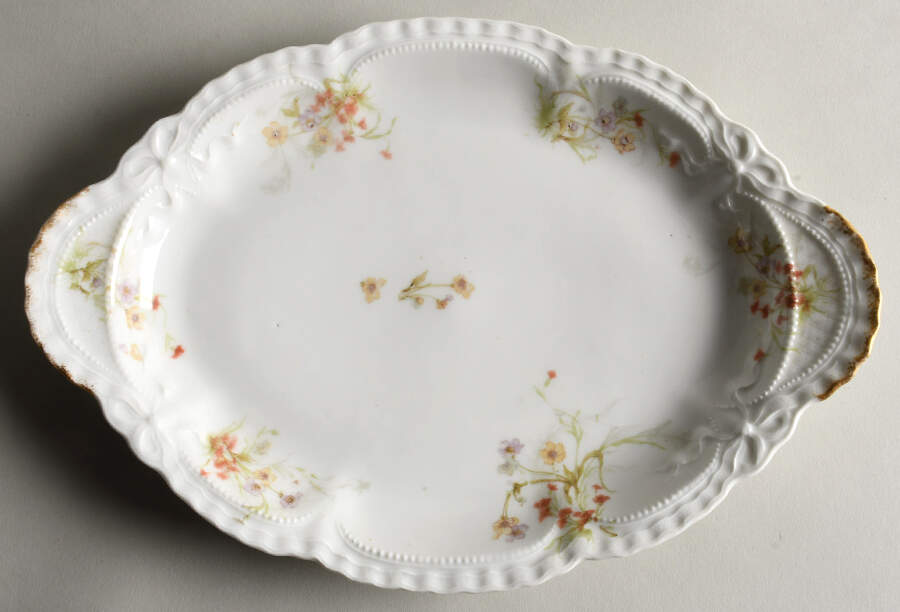 Schleiger 343-4 11" Oval Serving Platter by Haviland-1