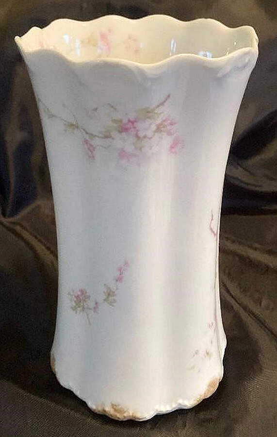 Sch248-21 6" Vase by Haviland-1