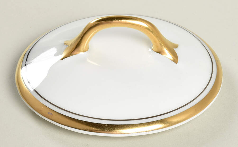 HUT9967 Lid for Sugar Bowl by Hutschenreuther-1
