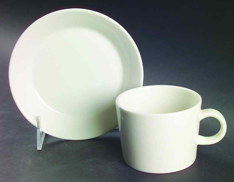 Teema White (IItala Stamp) Flat Cup & Saucer Set by Iittala-1