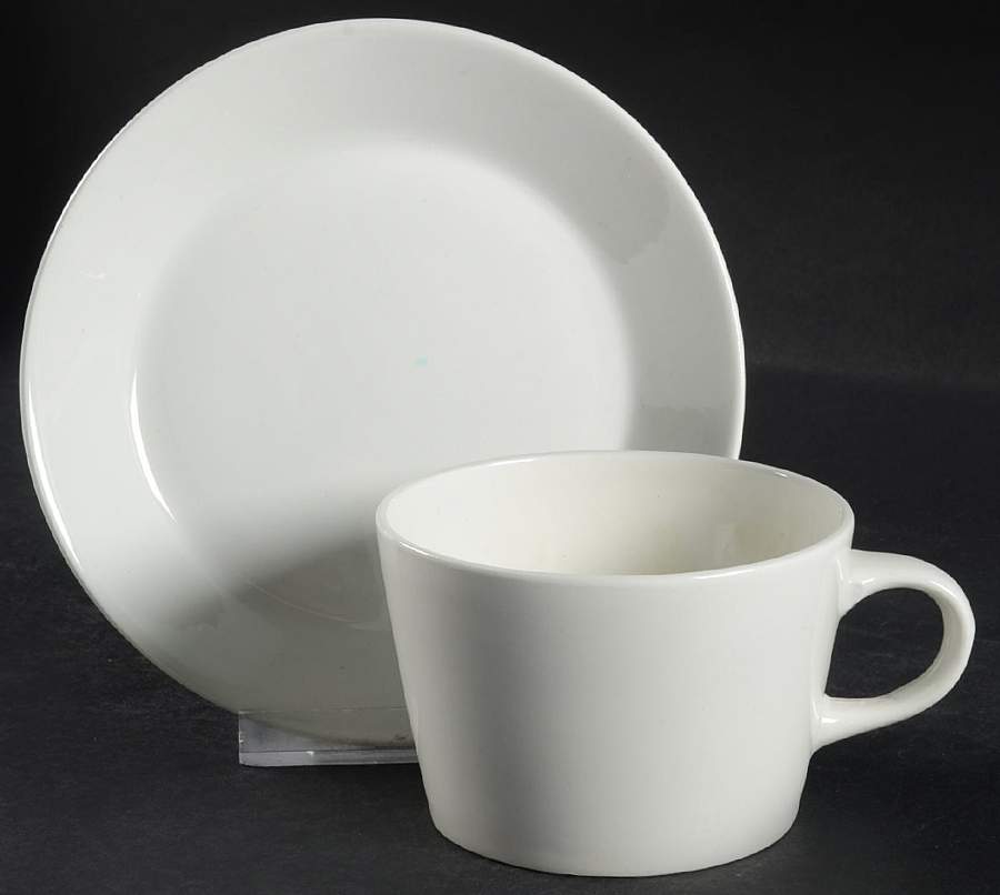 Teema White (IItala Stamp) Flat Cup & Saucer Set by Iittala-1