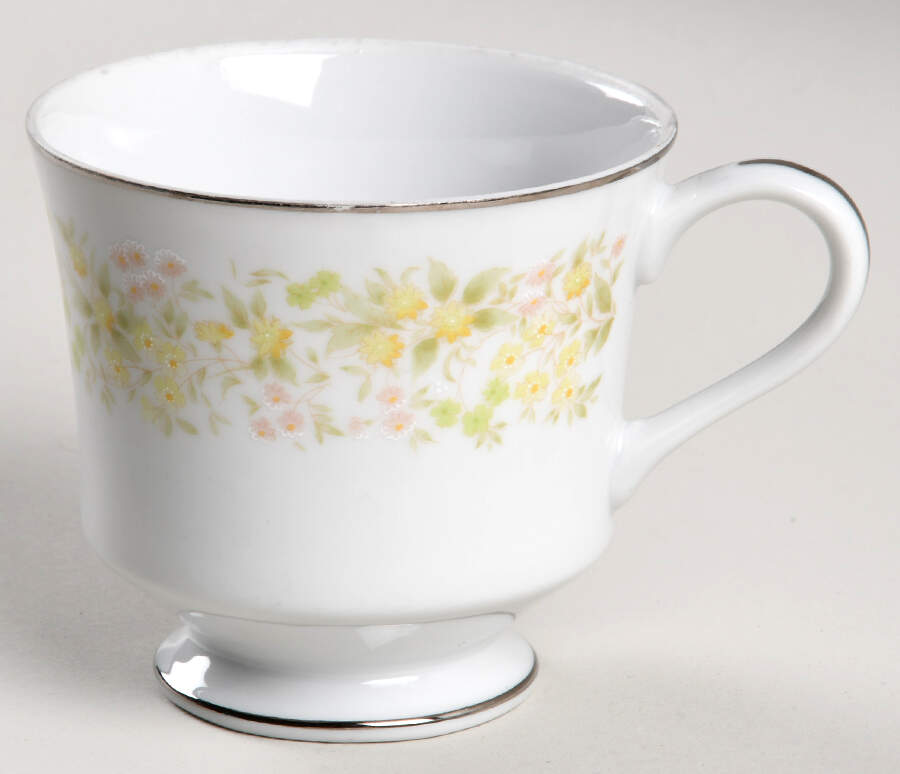 Rosette Footed Cup by Image Gallery-1