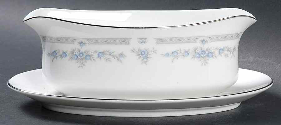 Bradford Gravy Boat with Attached Underplate by Imoco-1