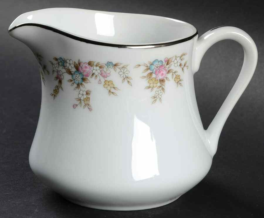 Kensington Creamer by Imoco-1