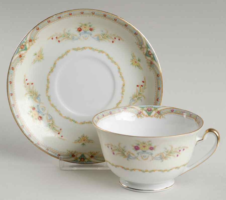 Charline Footed Cup & Saucer Set by Imperial (Japan)-1