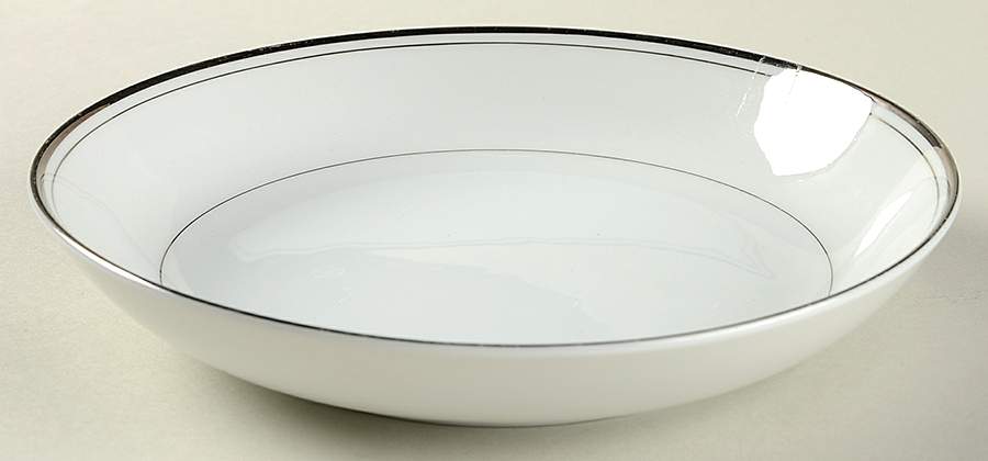 Cherish Coupe Soup Bowl by Imperial (Japan)-1