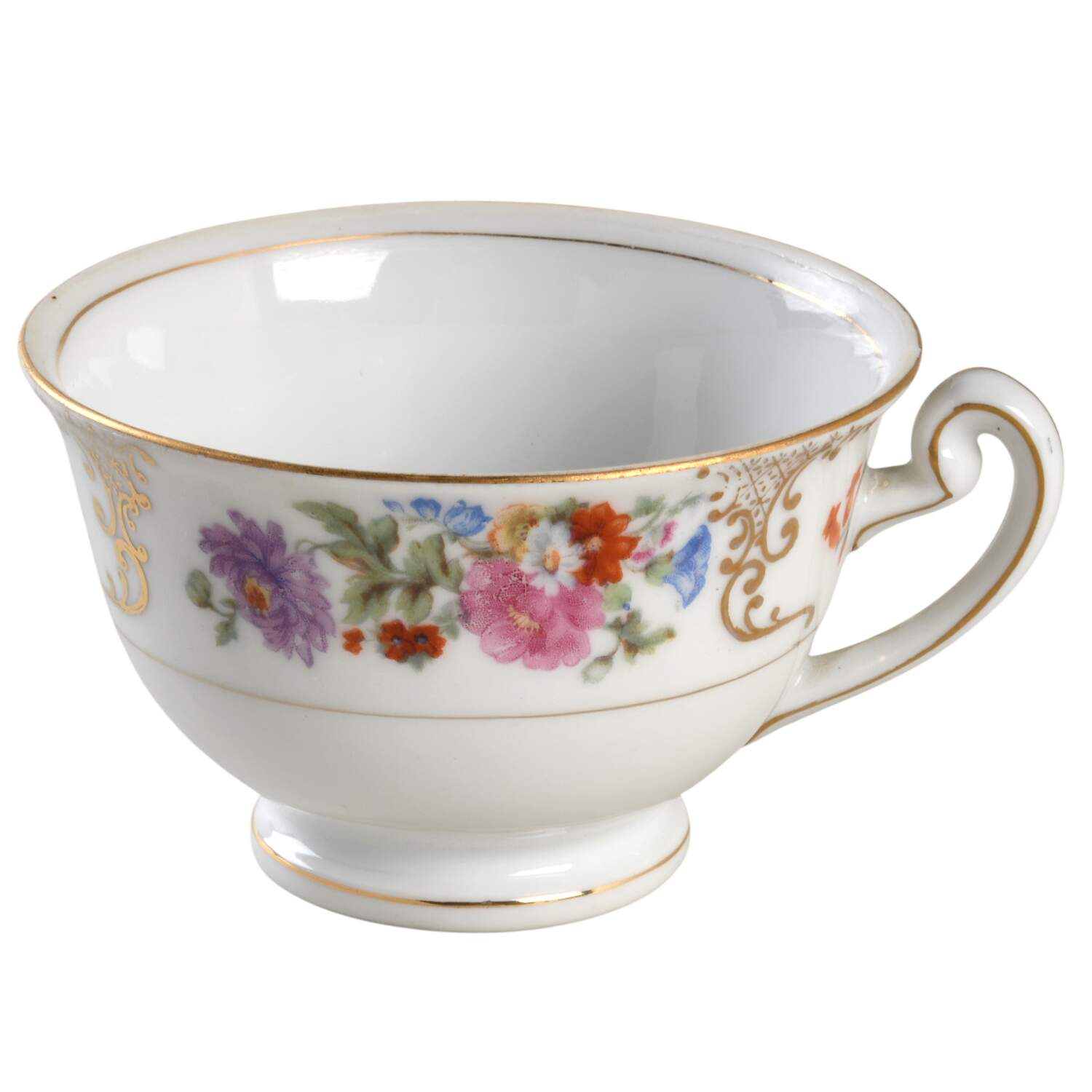 Dresdania Footed Cup by Imperial (Japan)-1