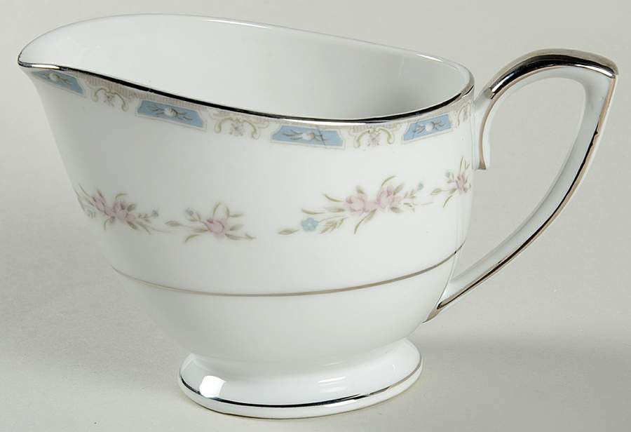 Glenrose Creamer by Imperial (Japan)-1