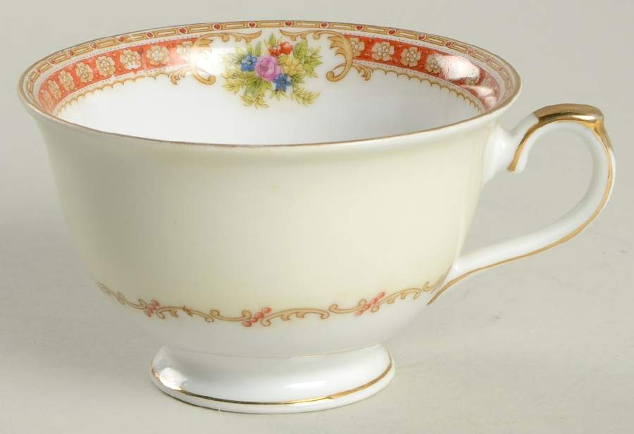 IMP12 Footed Cup by Imperial (Japan)-1