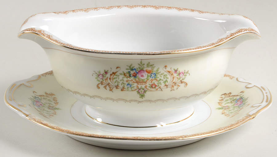 IMP20 Gravy Boat with Attached Underplate by Imperial (Japan)-1