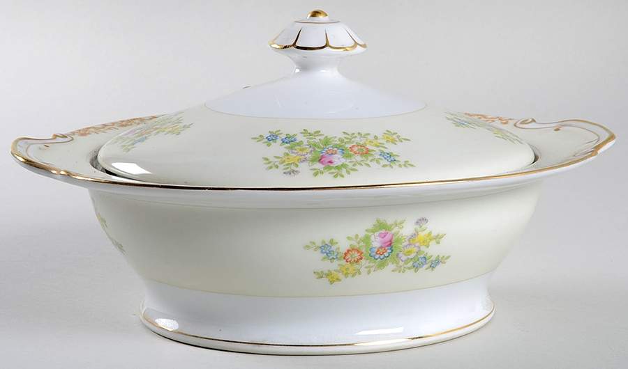 IMP26 Round Covered Vegetable by Imperial (Japan)-1