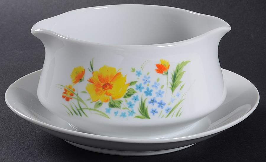 Just Spring Round Gravy Boat/Attached Underplate by Imperial (Japan)-1