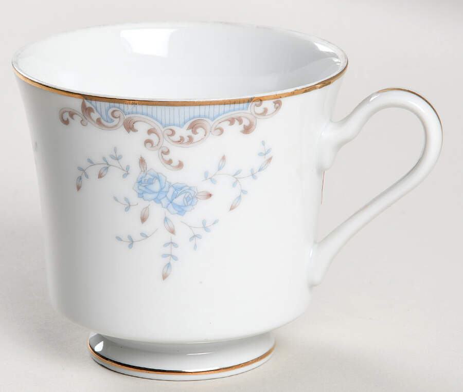 Seville Footed Cup by Imperial (Japan)-1