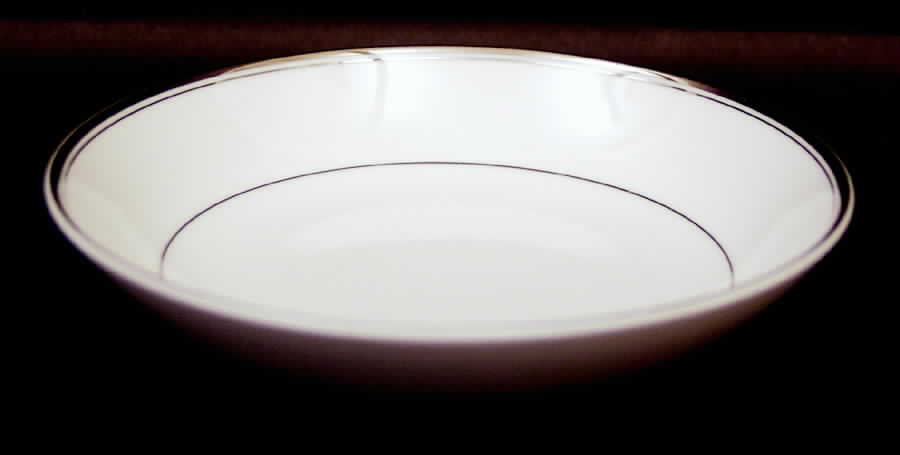 Sincerity Fruit/Dessert (Sauce) Bowl by Imperial (Japan)-1