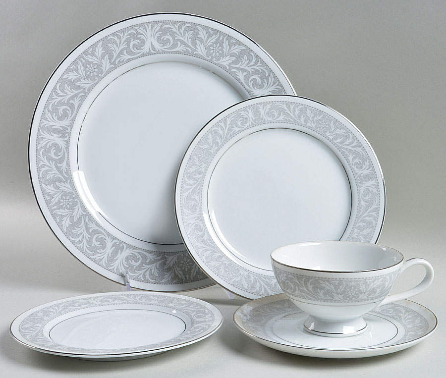 Whitney 40 Piece Set by Imperial (Japan)-1